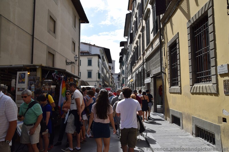 Walking to Florence Cathedral from Galleria della Accademia.jpg