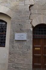 Accademia dei Georgofili Entrance on Via dei Georgofili Street.jpg