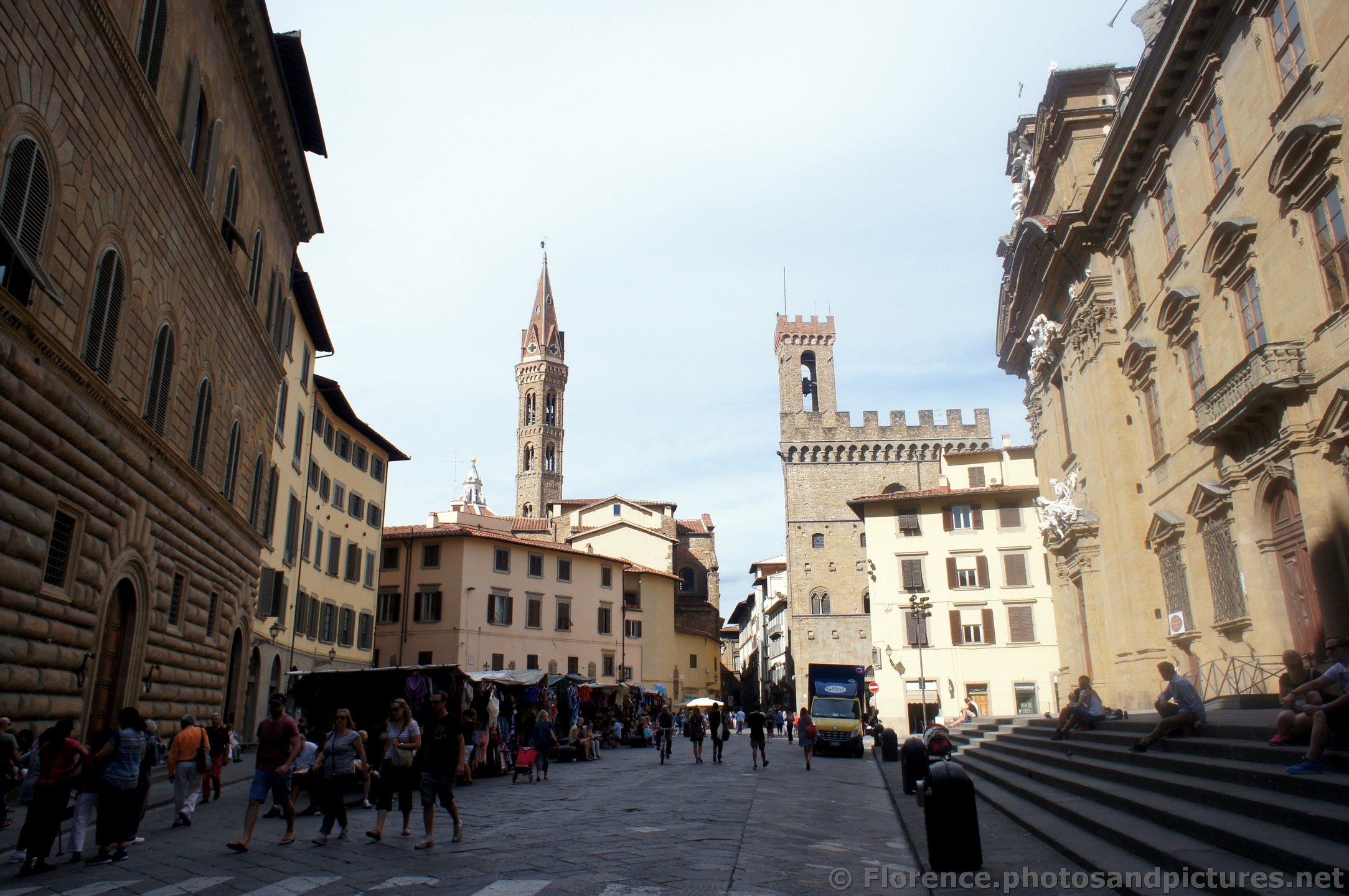 Piazza di San Firenze of Florence.jpg