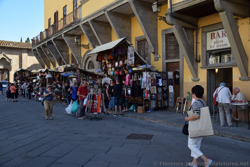 Merchant Stalls at Piazza Santa Croce.jpg