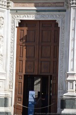 Basilica Santa Croce Wooden Door (Zoomed in).jpg