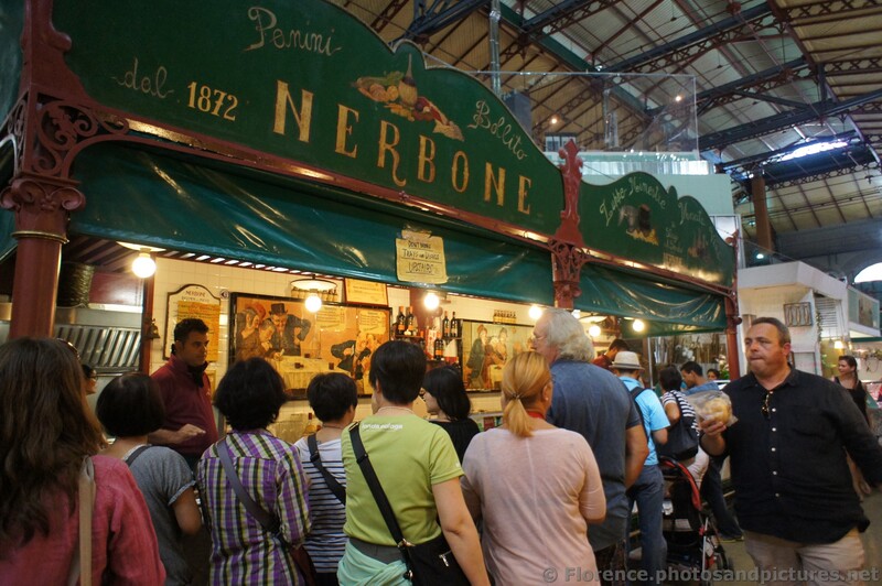 Long Line at Pemimi Bollito Nerbone inside Mercato Centrale Florence.jpg