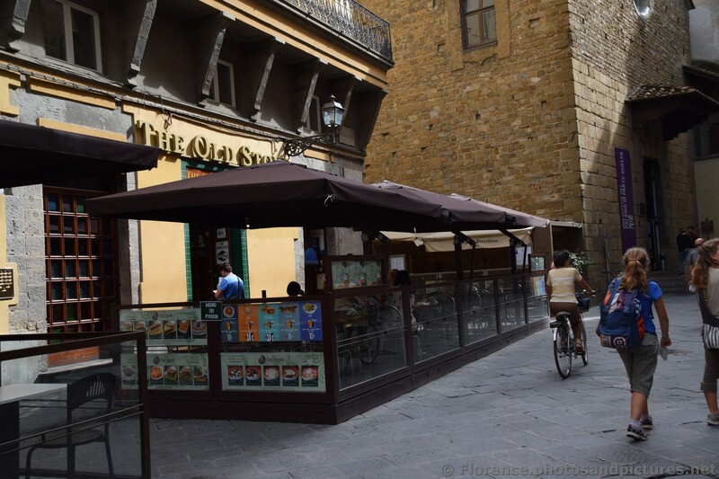 The Old Stove Pub & Restaurant near Piazza Della Repubblica.jpg