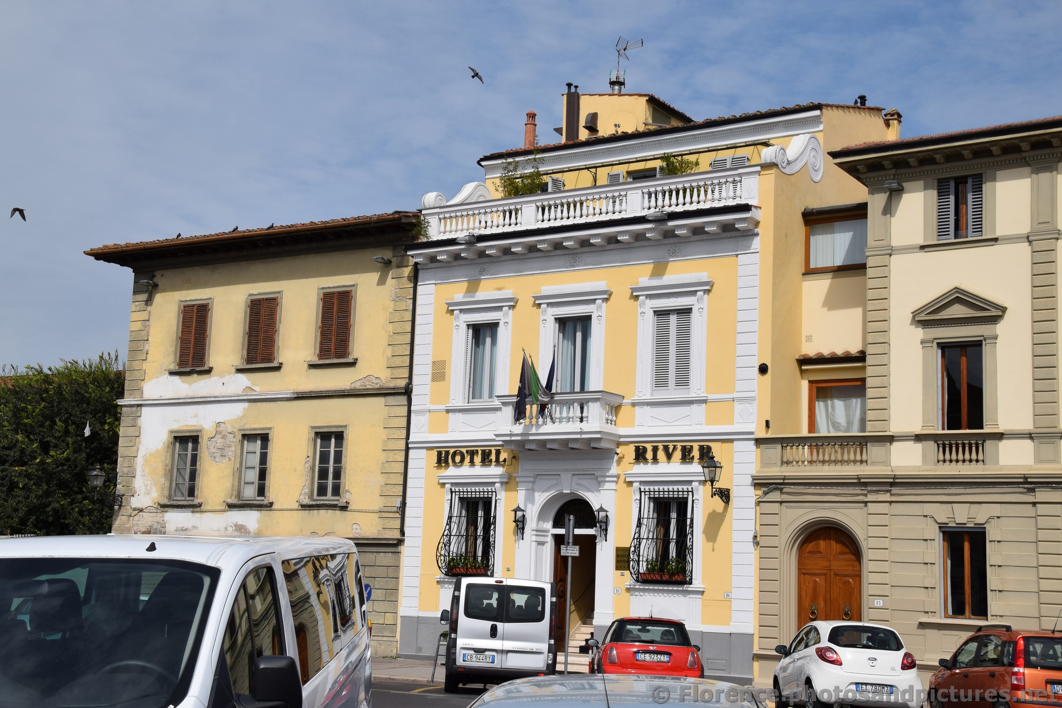 Hotel River in Florence along Arno.jpg