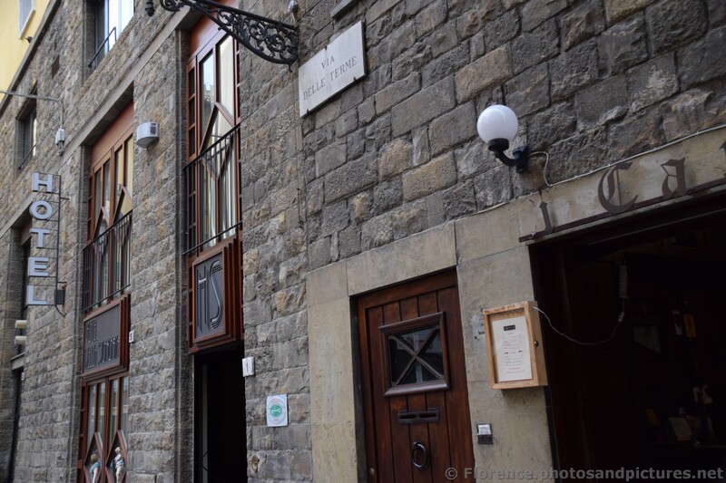 Hotel Della Signoria on Via Delle Terme in Florence.jpg