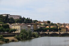 Ponte Alle Grazie bridge in Florence spanning the Arno River.jpg
