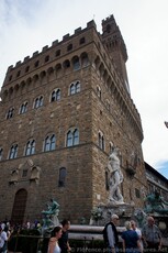 Palazzo Vecchio and Foutain of Neptune of Florence.jpg