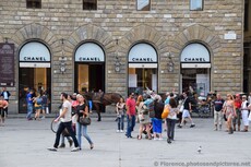 Chanel Store at Piazza della Signoria Florence.jpg