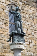 Judith and Holofernes Statue in front of Palazzo Vecchio in Piazza della Signoria.jpg