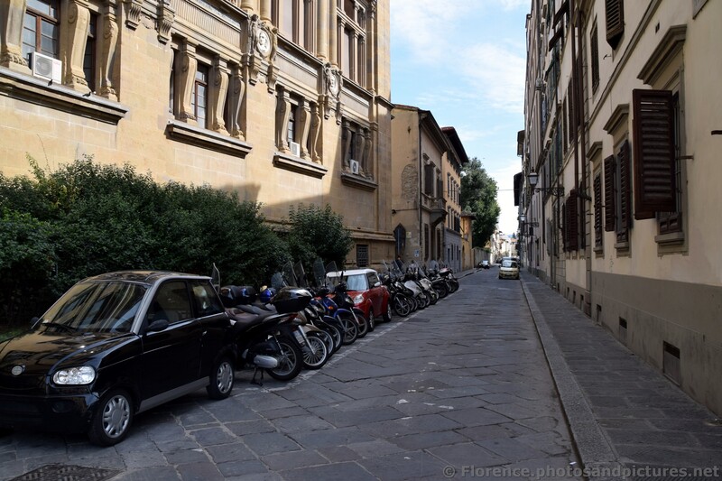Corso dei Trintori Street in Florence Italy.jpg