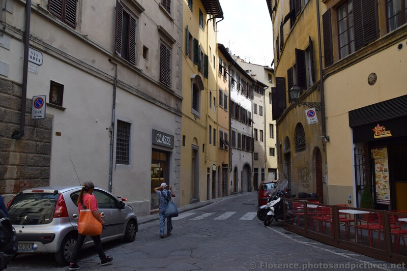 Star Chicken on Via Torta in Florence.jpg