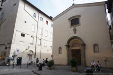 Fraternita Monastica Di Gerusalemme on Via de Lavatoi in Florence.jpg
