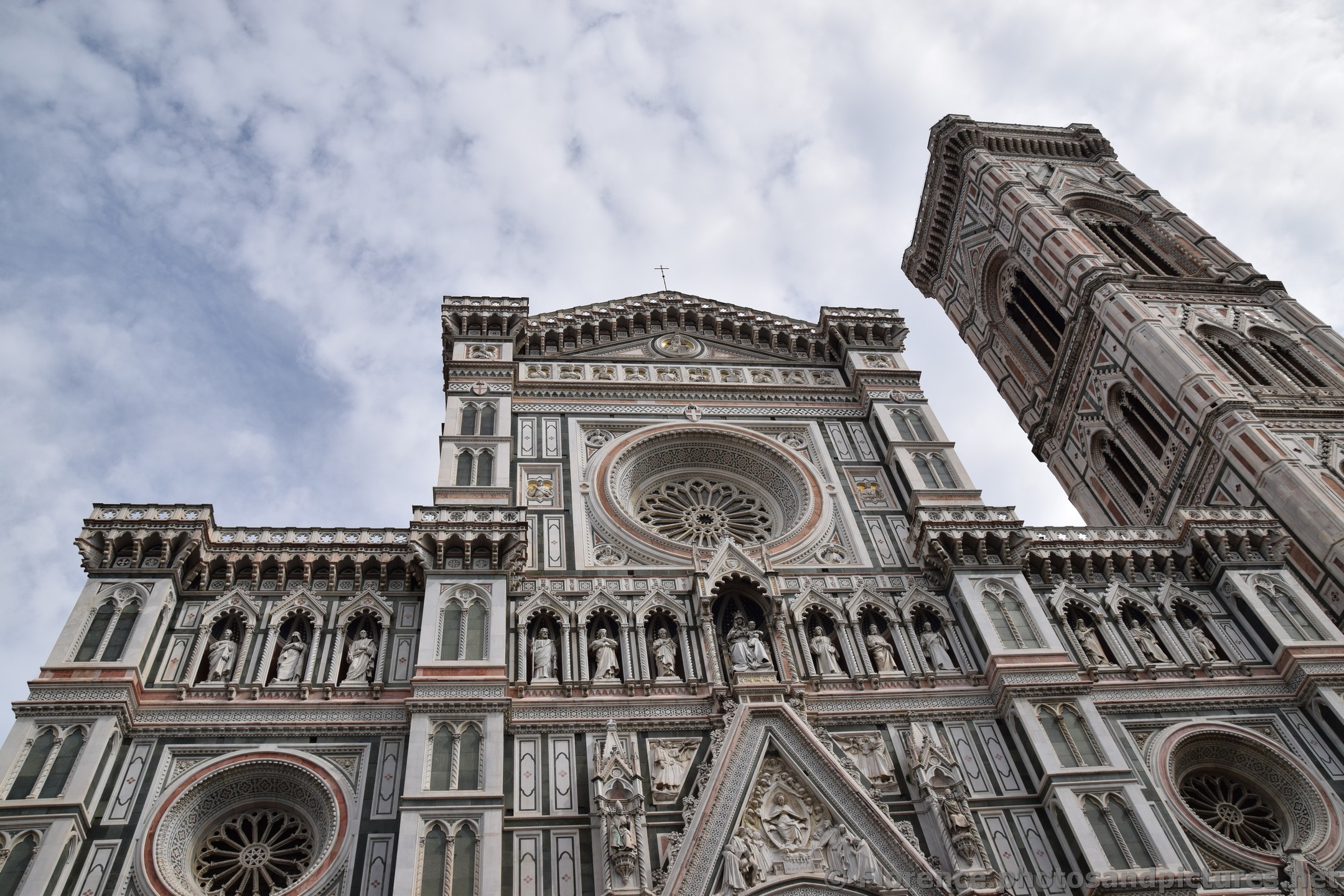 Upper levels of Florence Cathedral with Tower.jpg