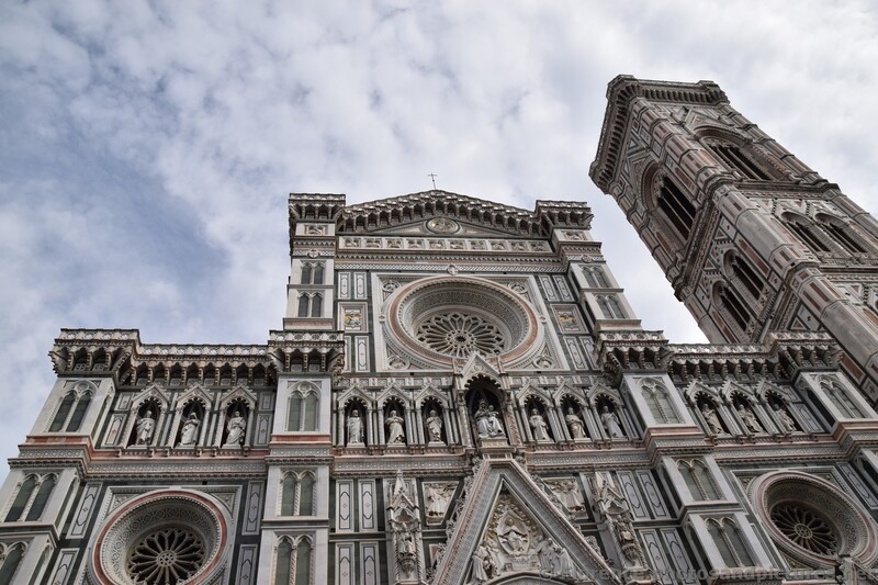 Upper levels of Florence Cathedral with Tower.jpg